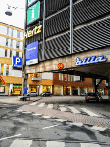 Företagsnamnet är Hertz Sverige